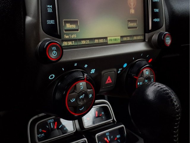 Used 2014 Chevrolet Camaro SS RWD image 16