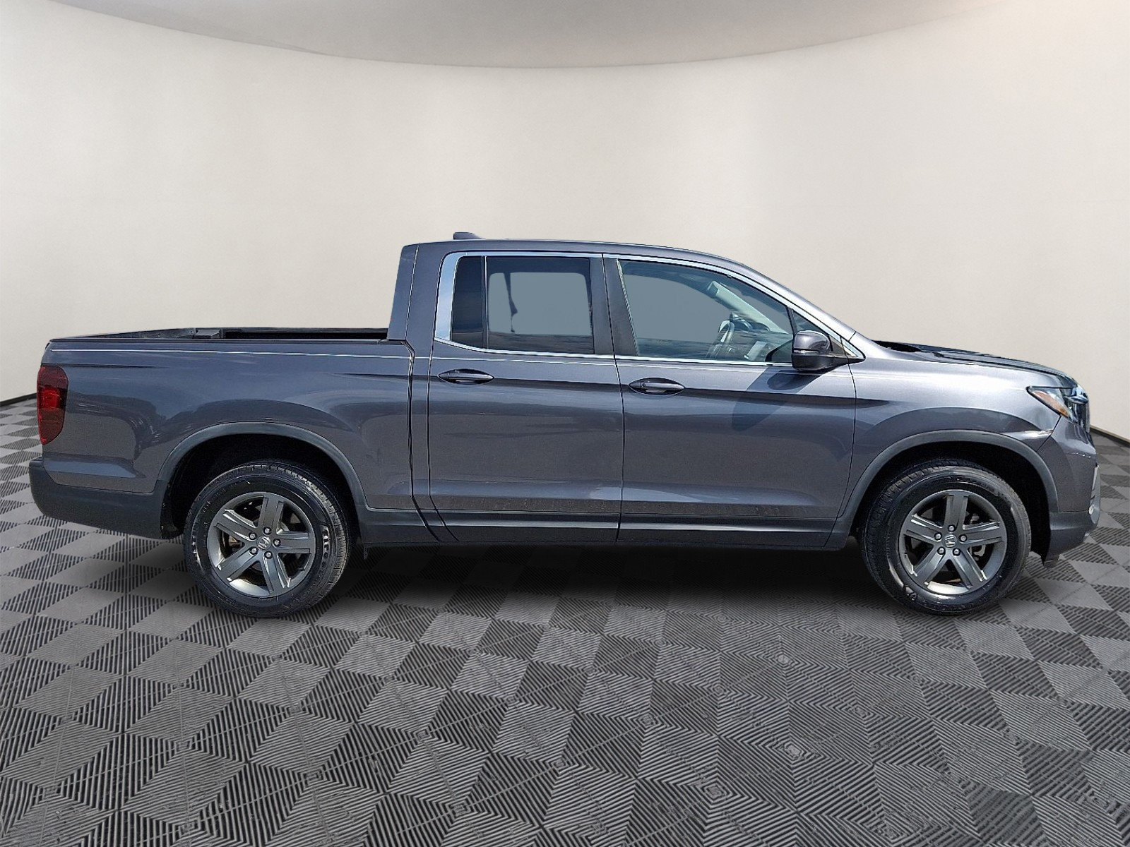 Used 2023 Honda Ridgeline RTL image 7