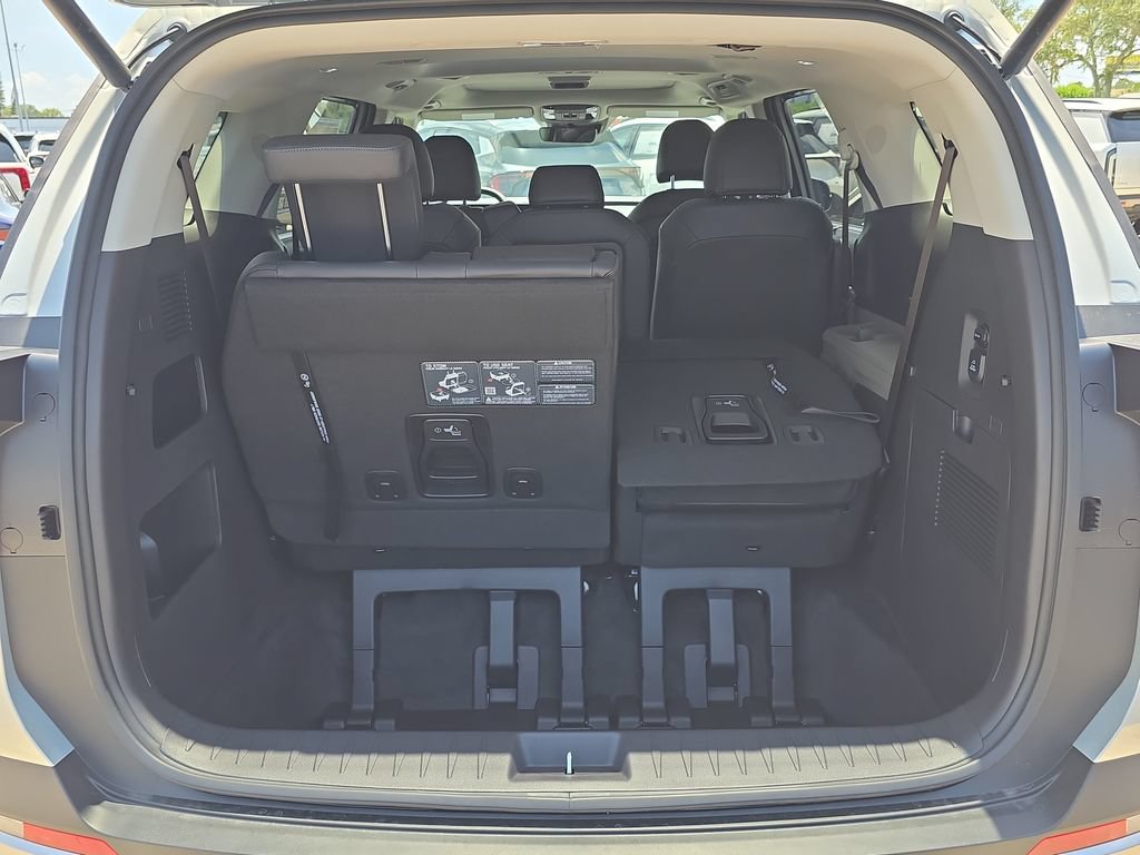 New 2027 Kia Carnival SX FWD image 10