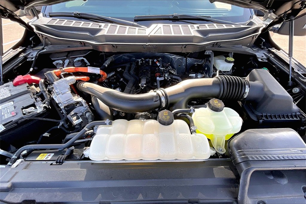 Used 2024 Ford F150 XLT w/ Equipment Group 302A MID image 9