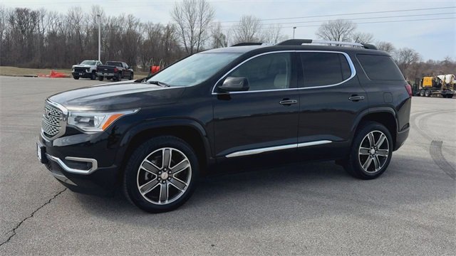 Used 2019 GMC Acadia Denali w/ Technology Package image 4