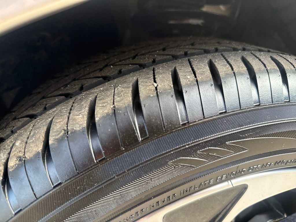 Used 2020 Subaru Legacy Limited image 28