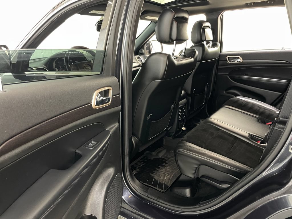 Used 2014 Jeep Grand Cherokee Altitude AWD/4WD image 42