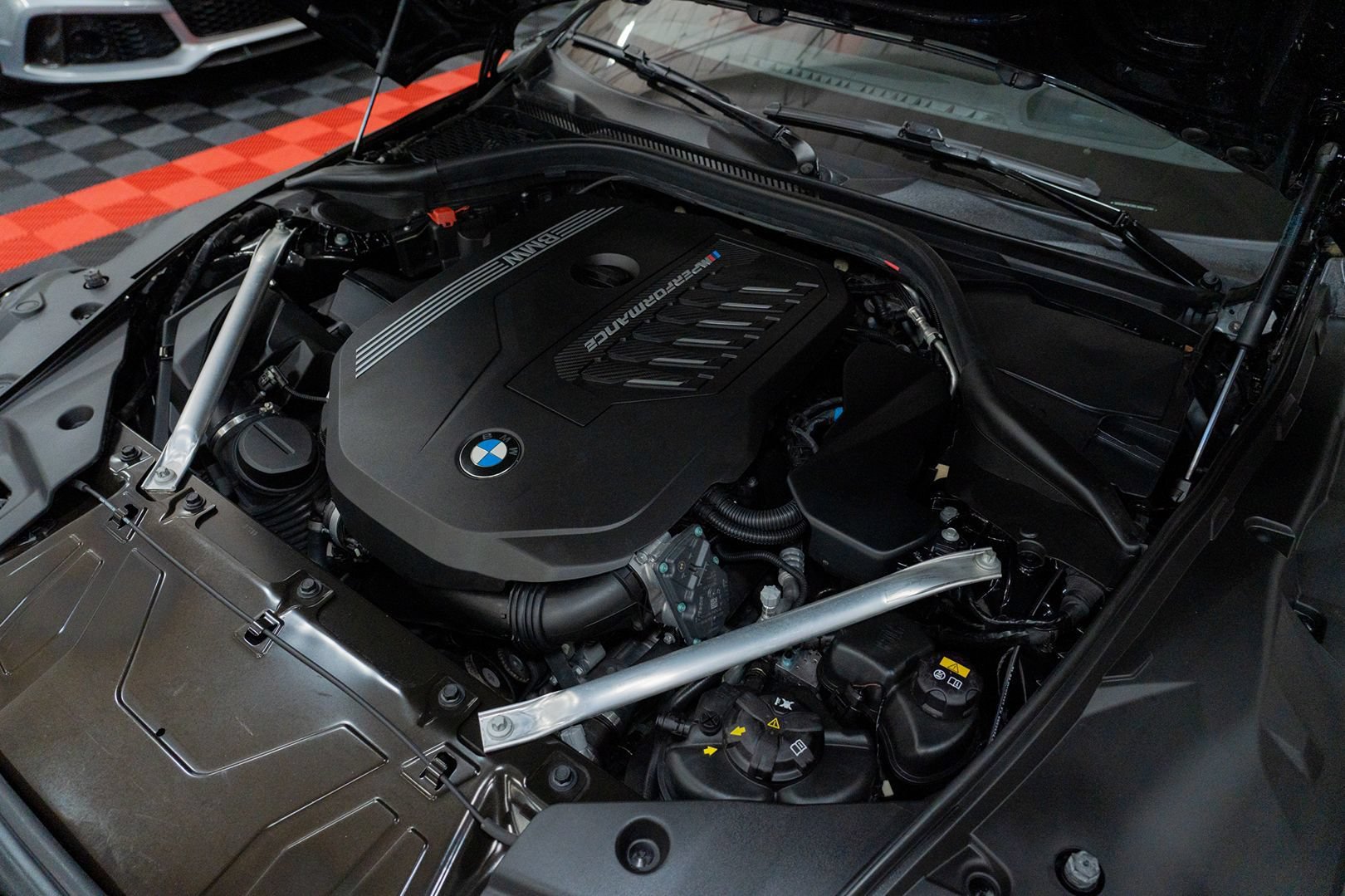 Used 2020 BMW Z4 M40i w/ Executive Package RWD image 41