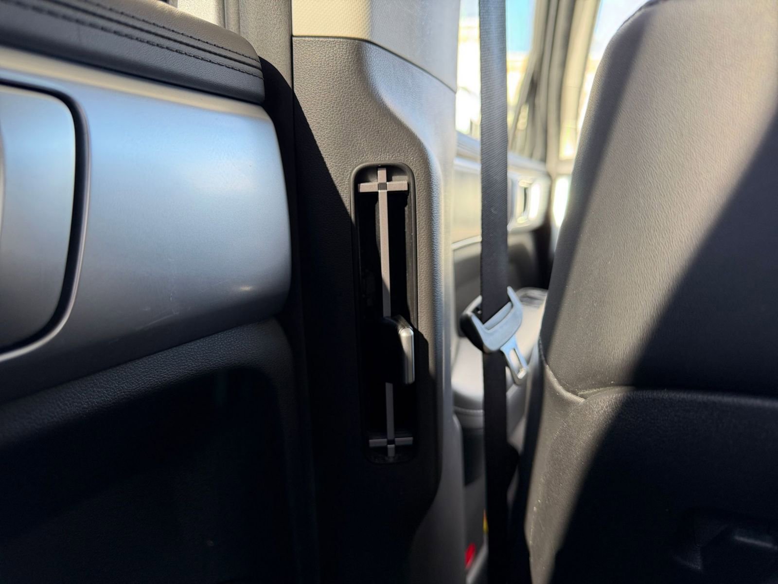 Used 2025 Hyundai Santa Fe SEL image 25