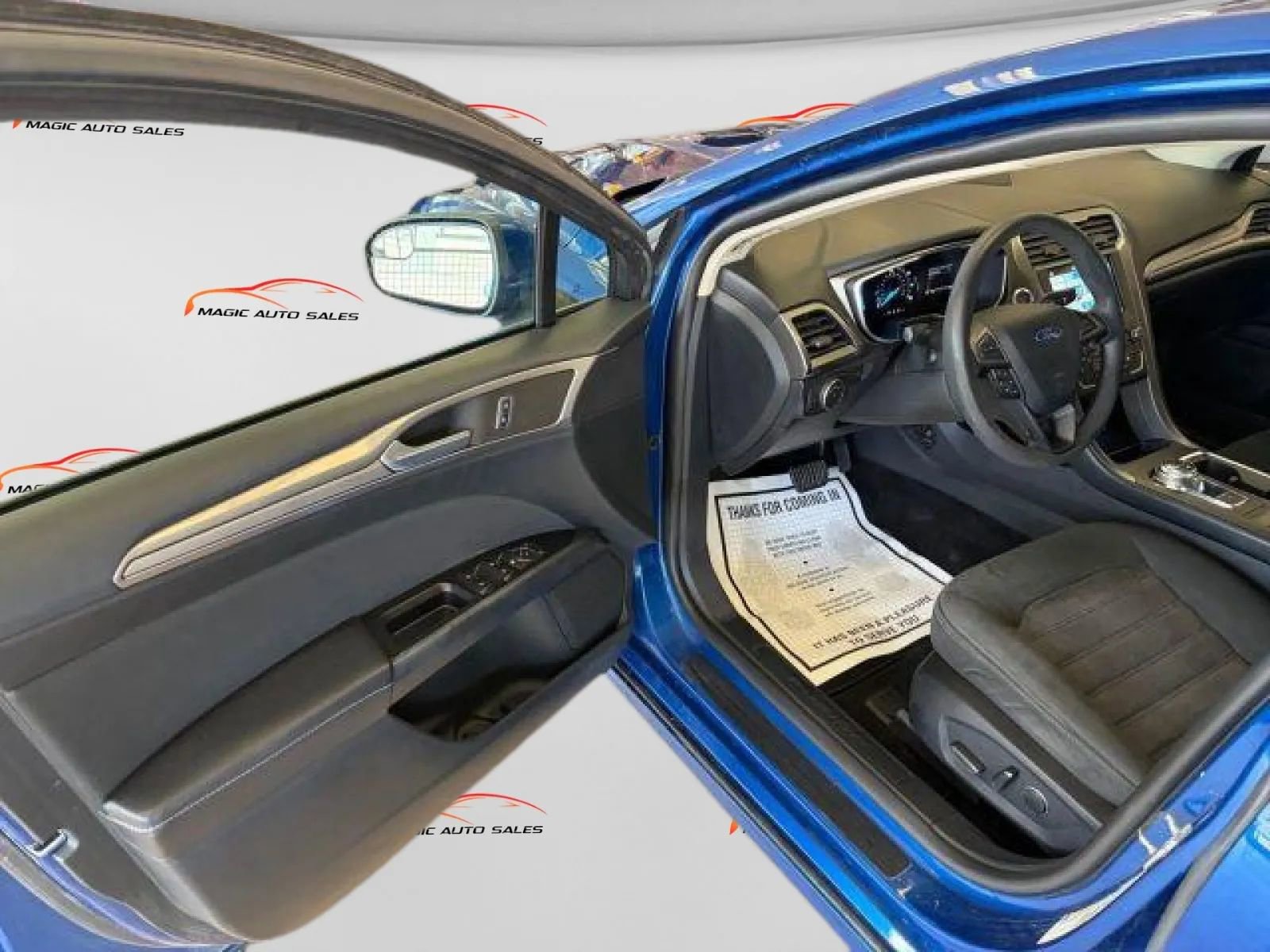 Used 2017 Ford Fusion SE w/ Fusion SE Technology Package image 7