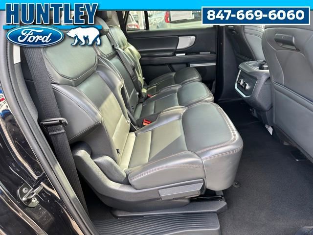 Used 2025 Ford Expedition Max Active image 10