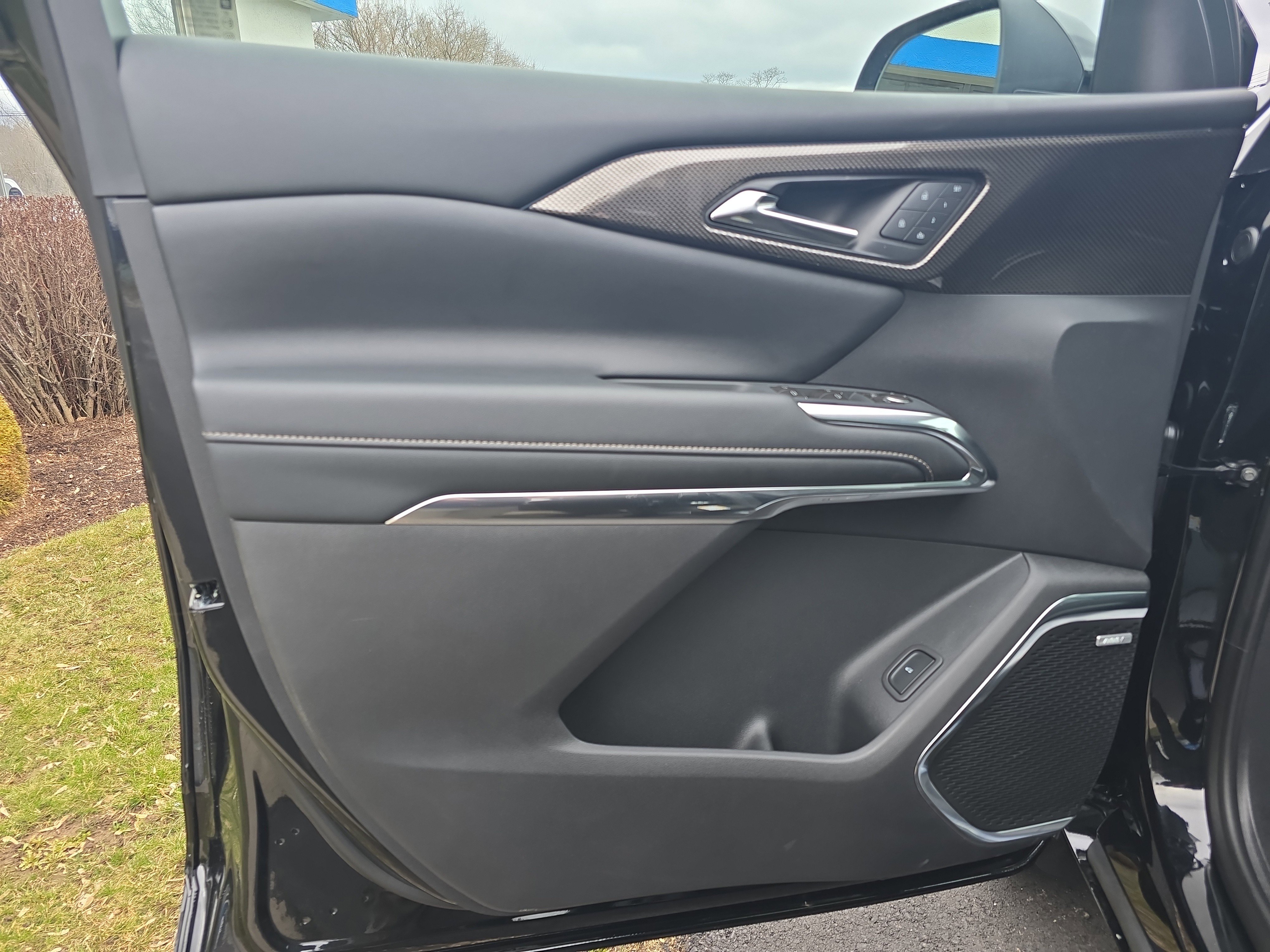 New 2026 Chevrolet Traverse High Country w/ LPO, Floor Liner Package image 18