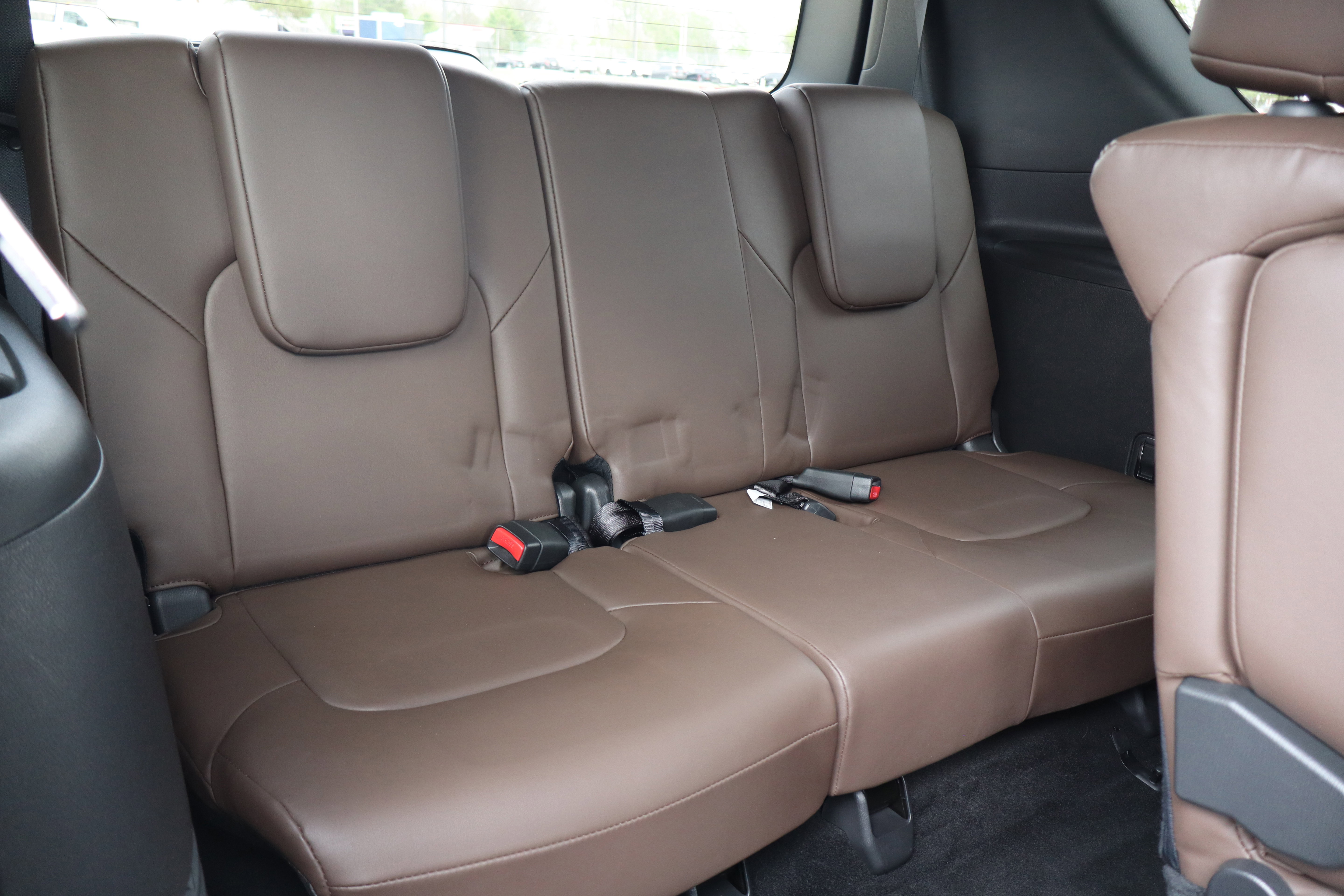 Used 2024 Nissan Armada Platinum w/ Cargo Package RWD image 13