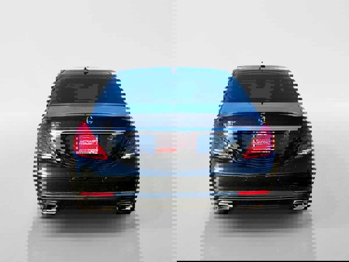 Used 2017 Mercedes-Benz S 550 Sedan image 4