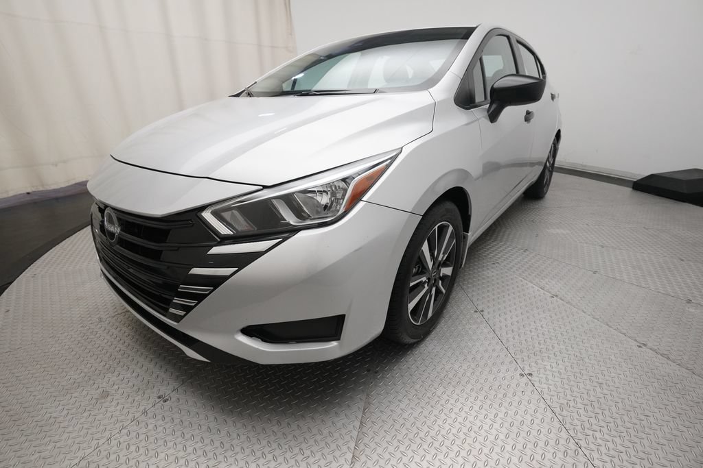 Used 2024 Nissan Versa S w/ S Plus Package FWD image 12