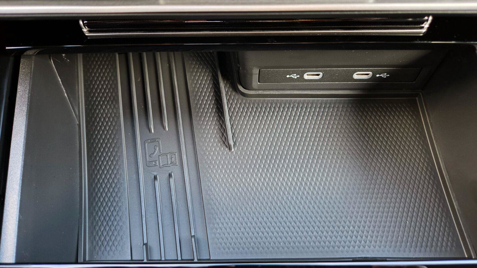 New 2026 Volkswagen Atlas Cross Sport SE AWD/4WD image 35