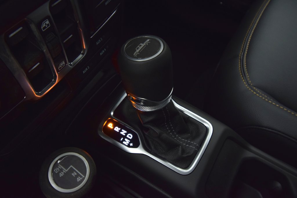 New 2026 Jeep Gladiator Sport AWD/4WD image 23