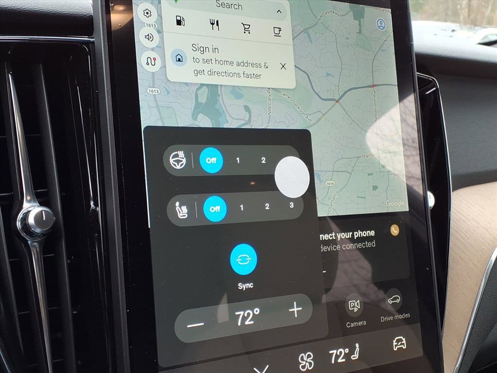 New 2026 Volvo XC60 B5 Plus w/ Protection Package Premier AWD/4WD image 22