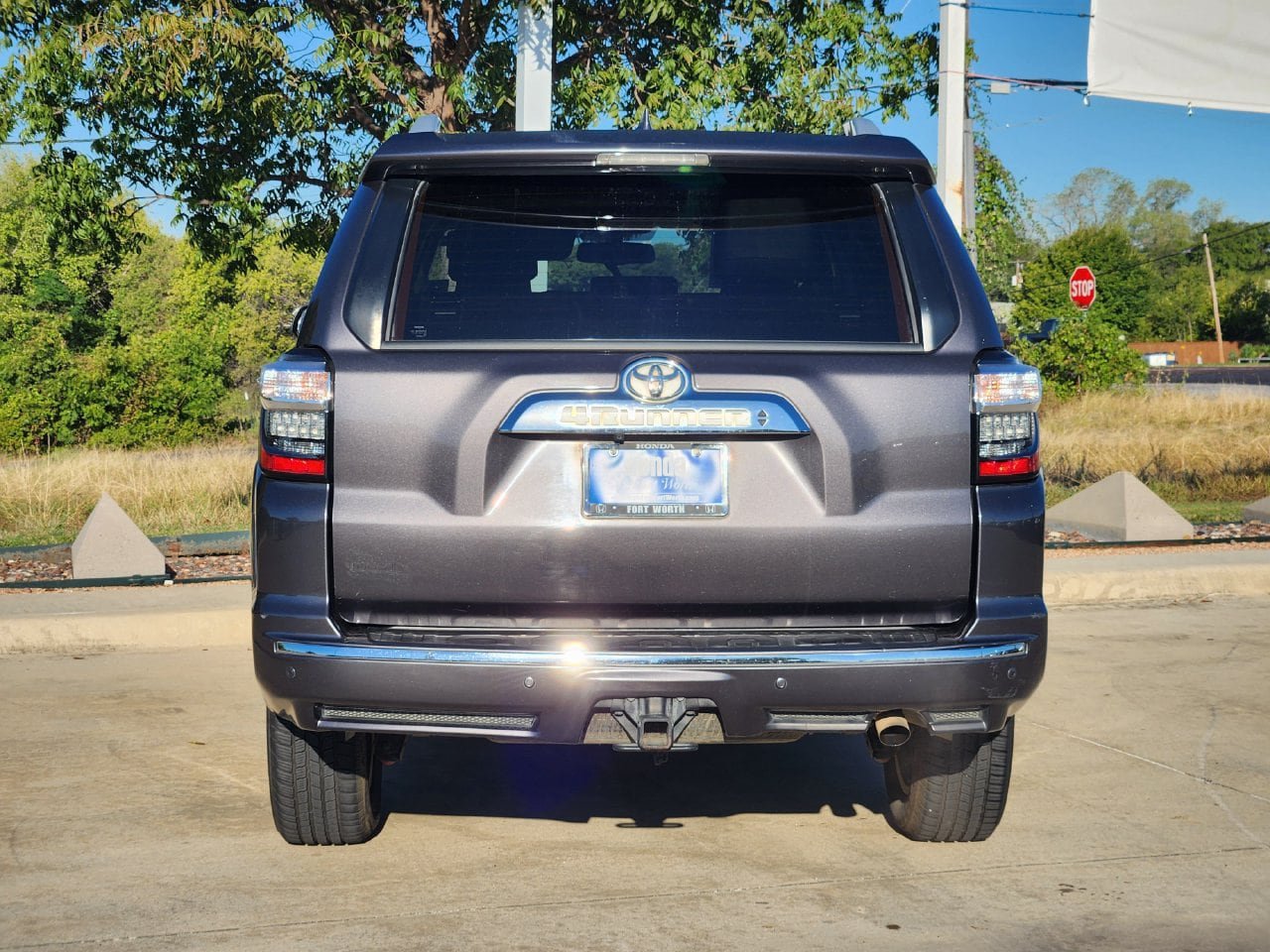 Used 2017 Toyota 4Runner Limited AWD/4WD image 6