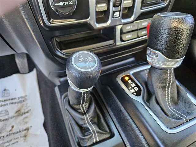 Used 2020 Jeep Wrangler Unlimited Sahara w/ Cold Weather Group image 27