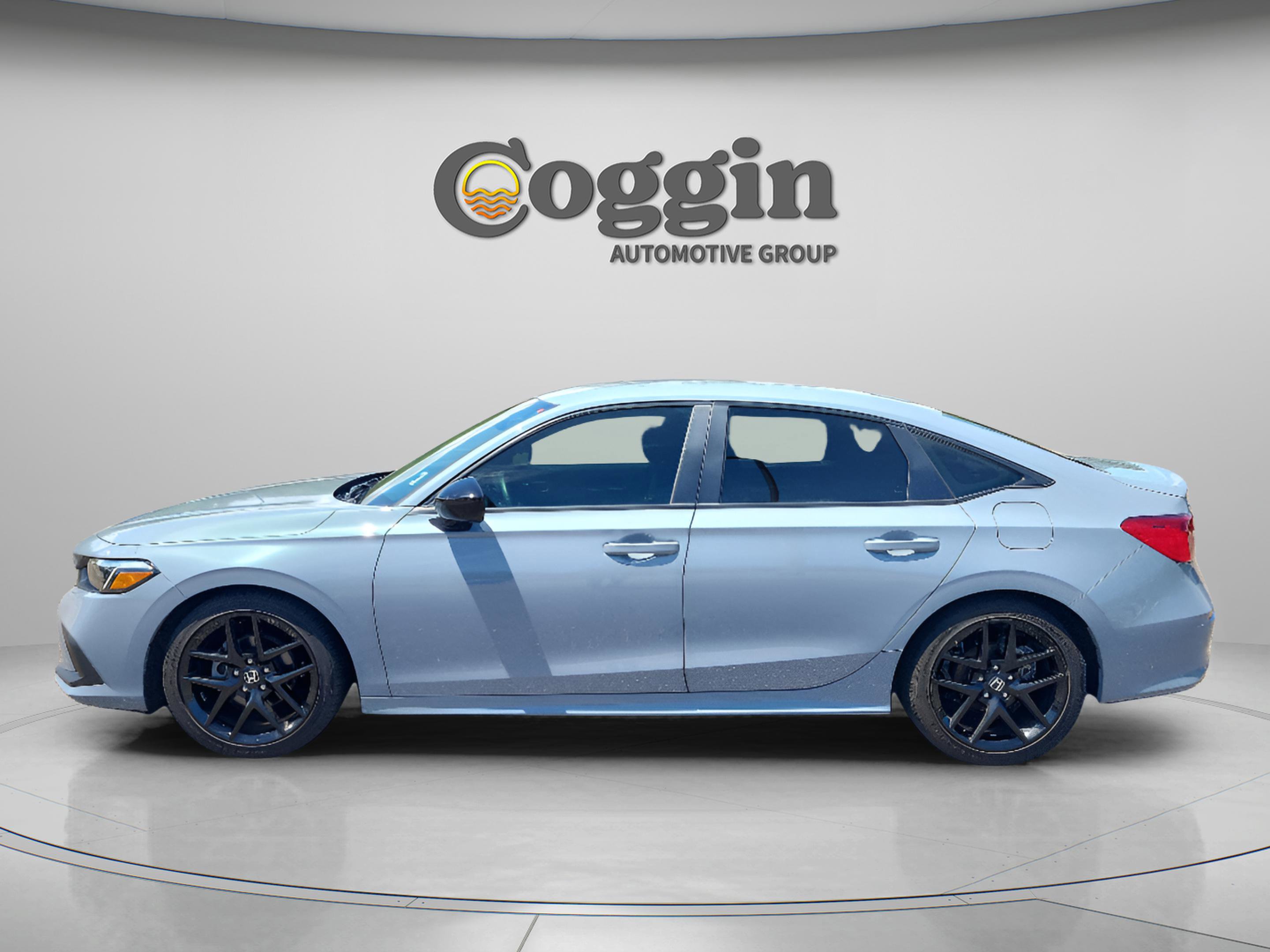 Used 2024 Honda Civic Sport image 2