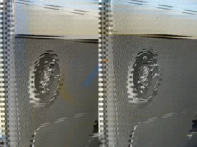 Used 2024 Volkswagen Tiguan SE R-Line image 14