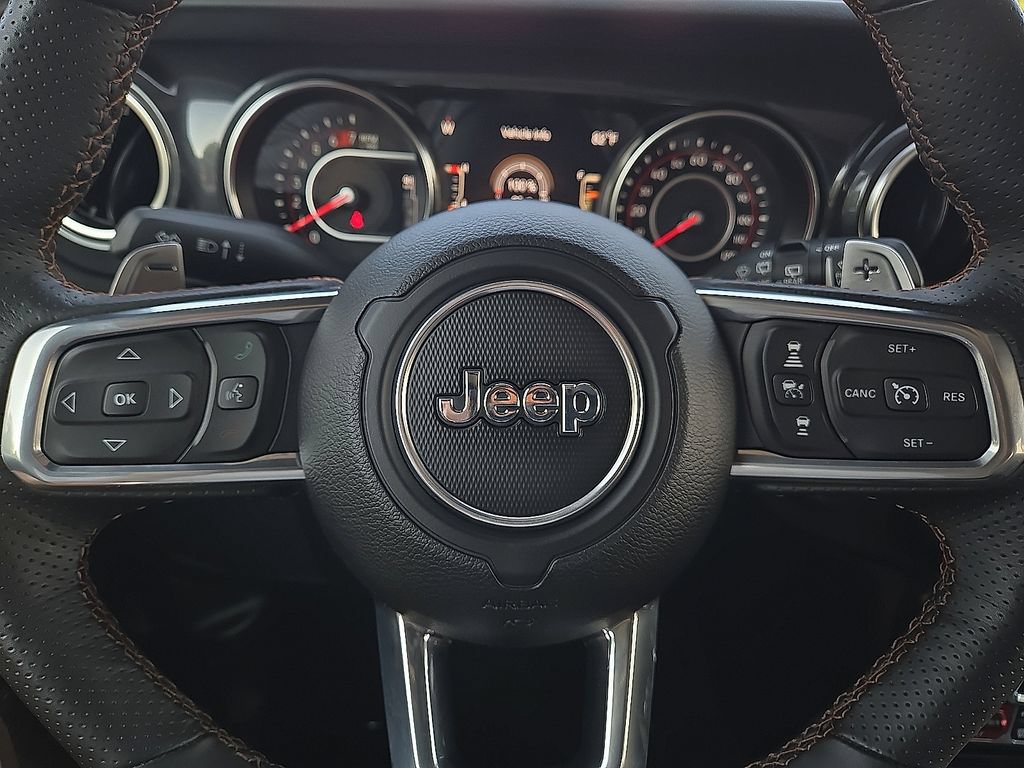Used 2022 Jeep Wrangler Unlimited Rubicon w/ Trailer Tow Package AWD/4WD image 19