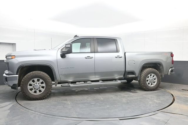 Used 2024 Chevrolet Silverado 2500 LT AWD/4WD image 11