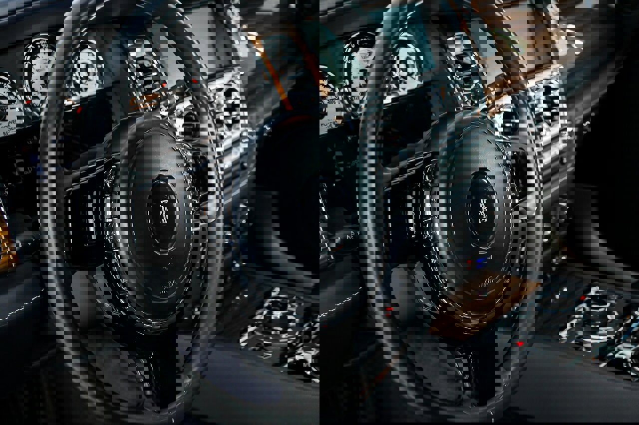 Used 2014 Rolls-Royce Wraith image 26