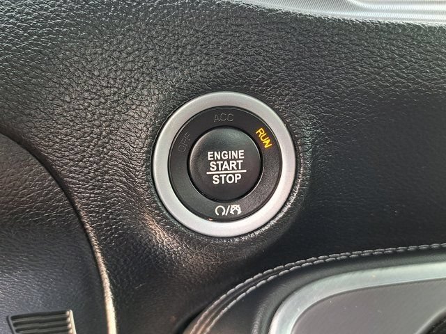 Used 2022 Dodge Challenger GT RWD image 14