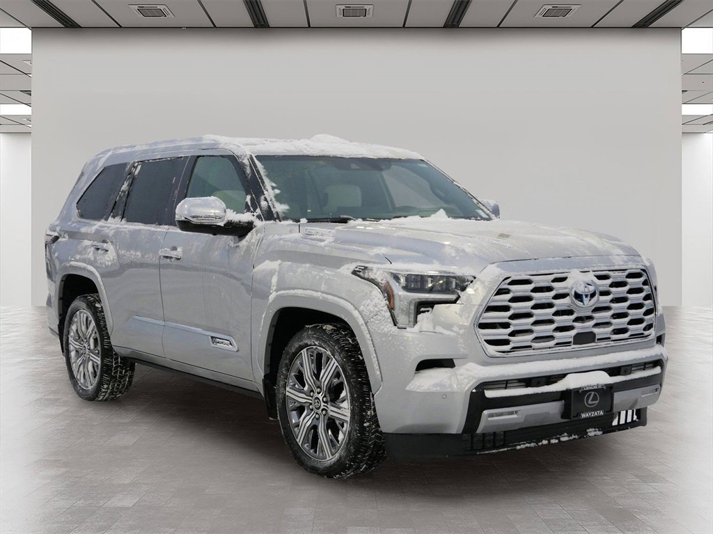 Used 2023 Toyota Sequoia Capstone image 1
