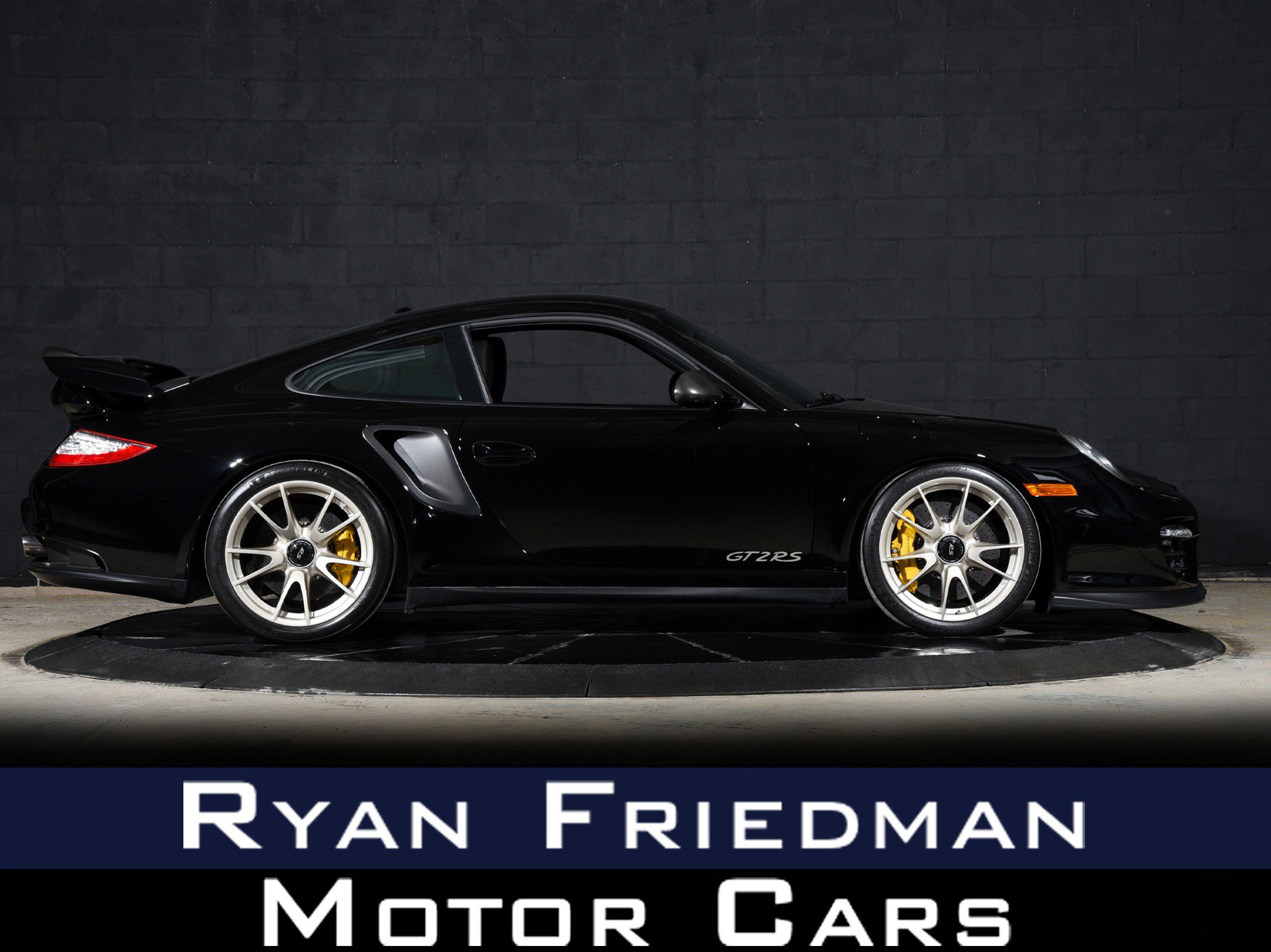 Used 2011 Porsche 911 GT2 RS RWD image 1