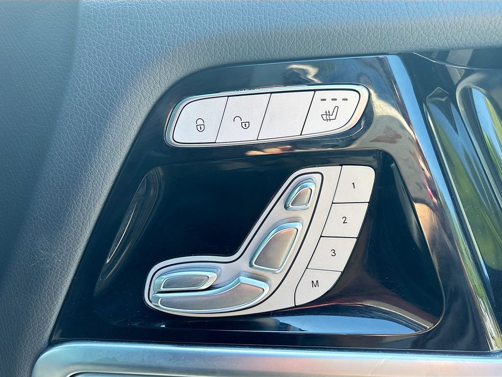 Used 2021 Mercedes-Benz G 550 image 24