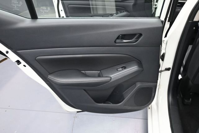 Used 2025 Nissan Altima 2.5 SV FWD image 27