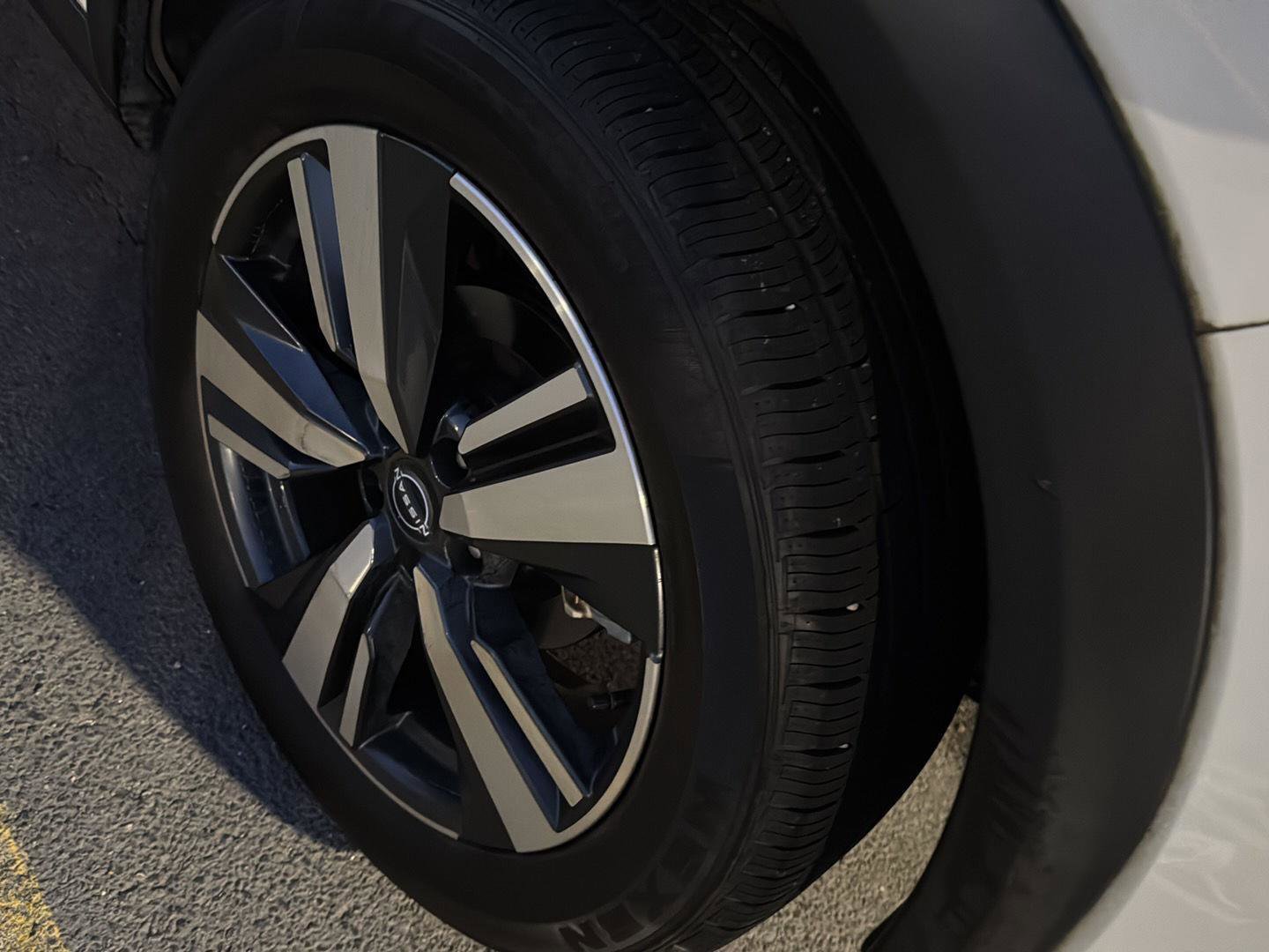 Used 2023 Nissan Rogue Platinum w/ Platinum Premium Package image 9