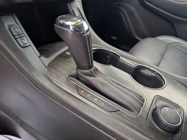 Used 2019 GMC Acadia SLT AWD/4WD image 22