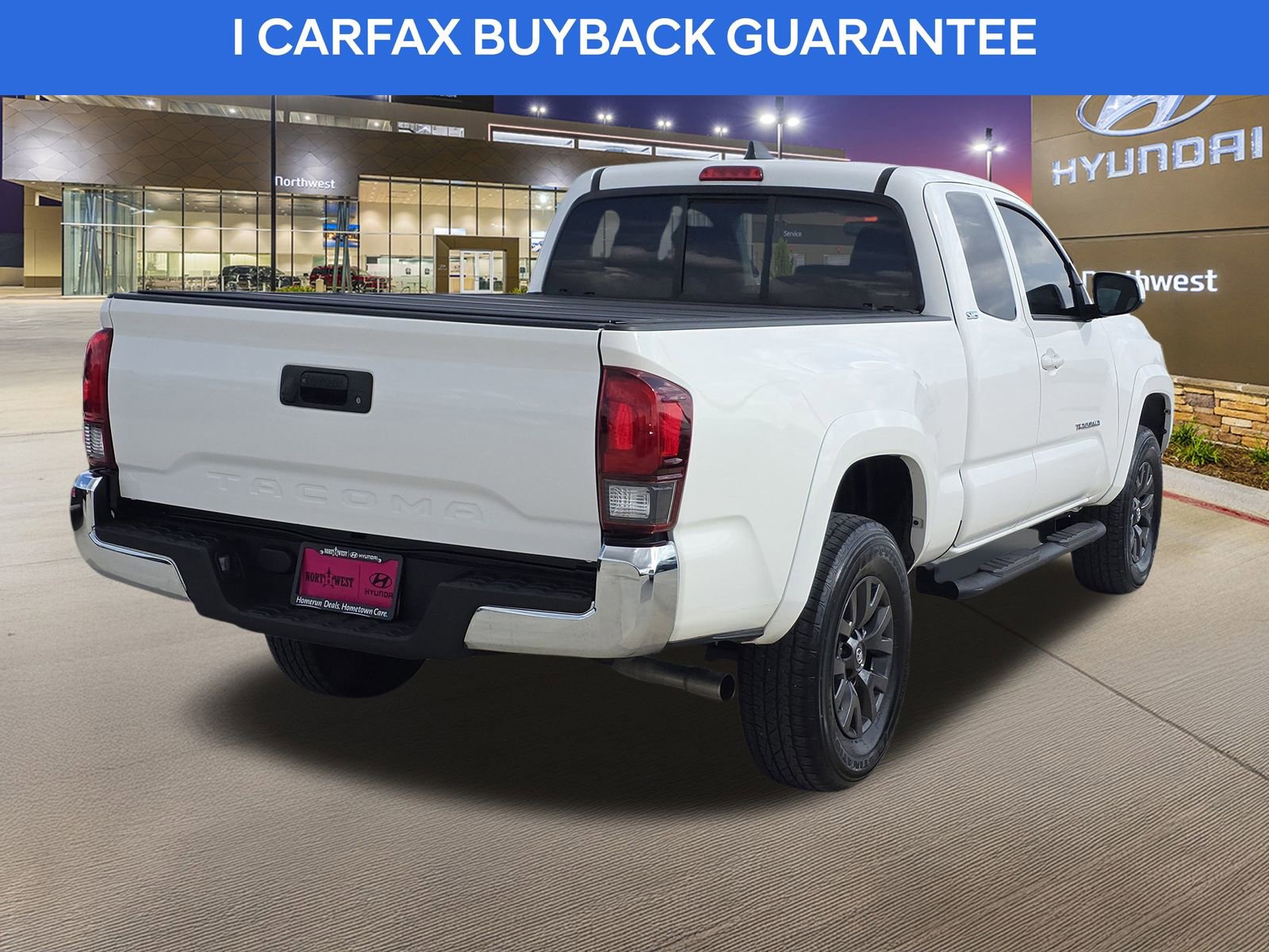 Used 2022 Toyota Tacoma SR5 image 7