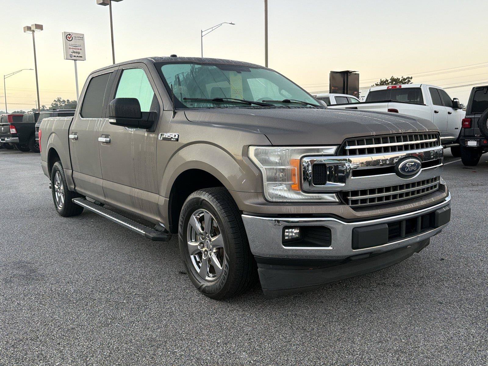 Used 2018 Ford F150 XLT w/ Equipment Group 301A Mid RWD image 3