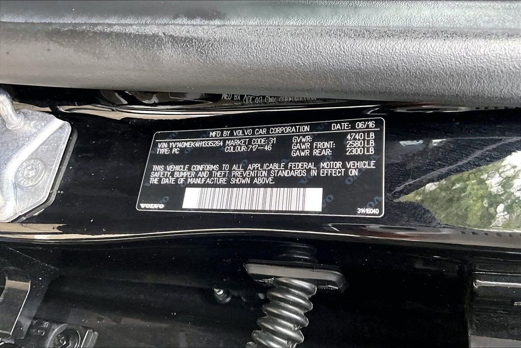 Used 2017 Volvo V60 T5 Premier w/ Convenience Package FWD image 45