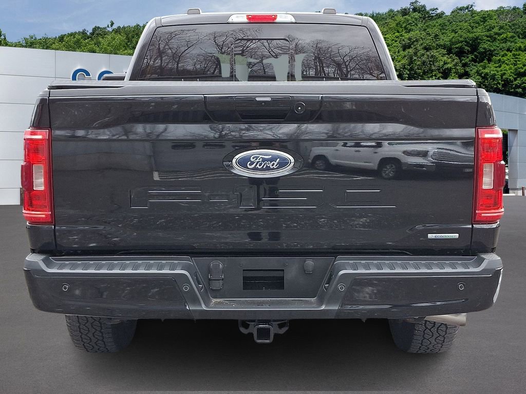 Certified 2022 Ford F150 XLT w/ Equipment Group 302A High image 5