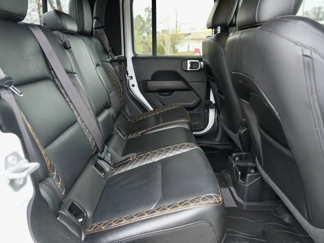 Used 2021 Jeep Gladiator Overland image 10