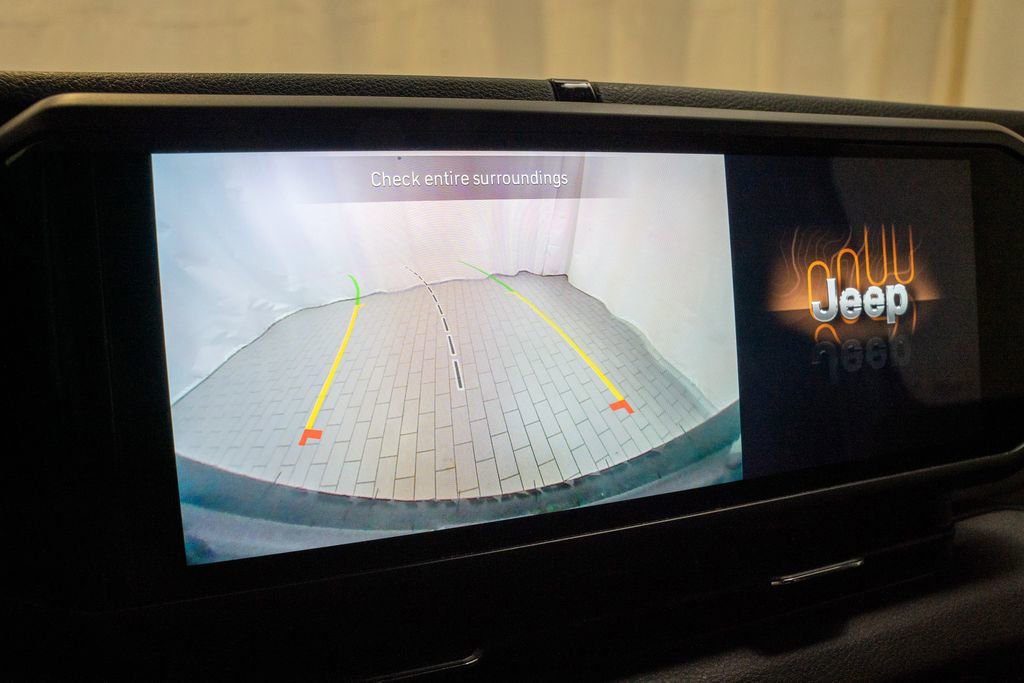 Used 2024 Jeep Wrangler Sport S image 14