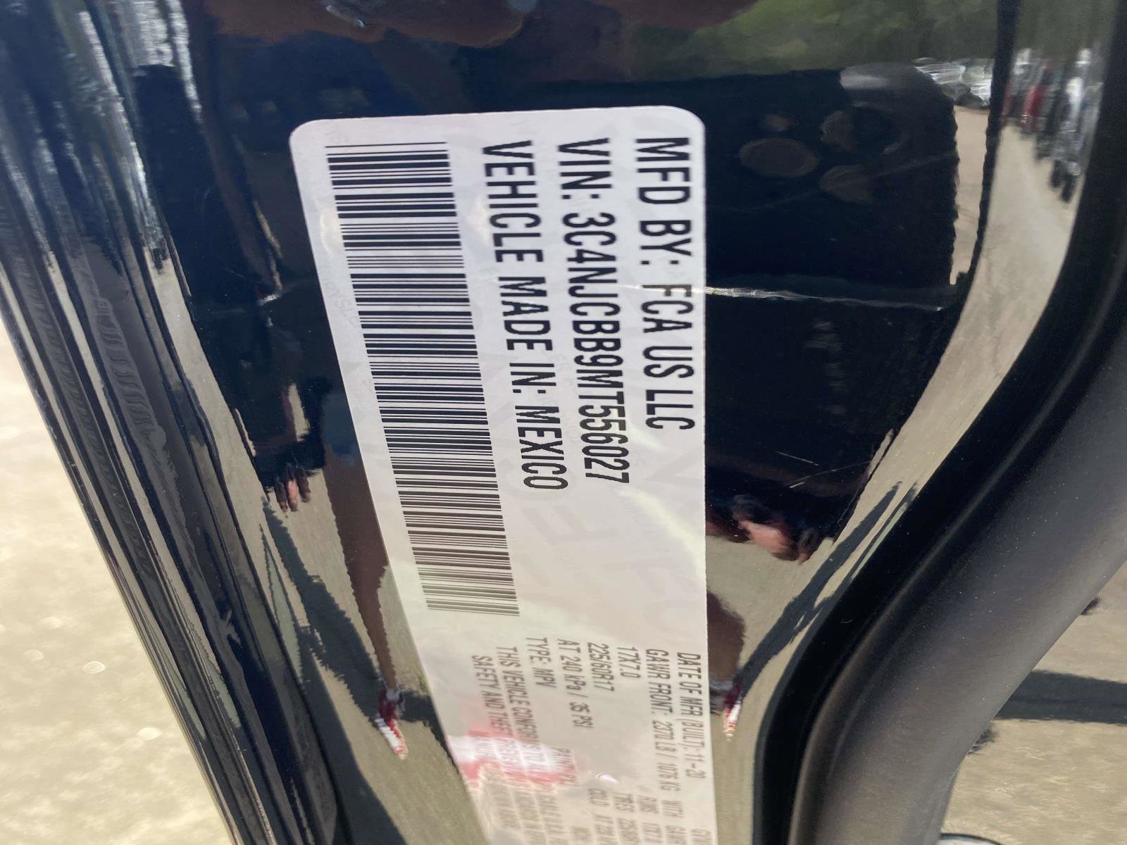 Used 2021 Jeep Compass Latitude w/ Sun and Sound Group image 25