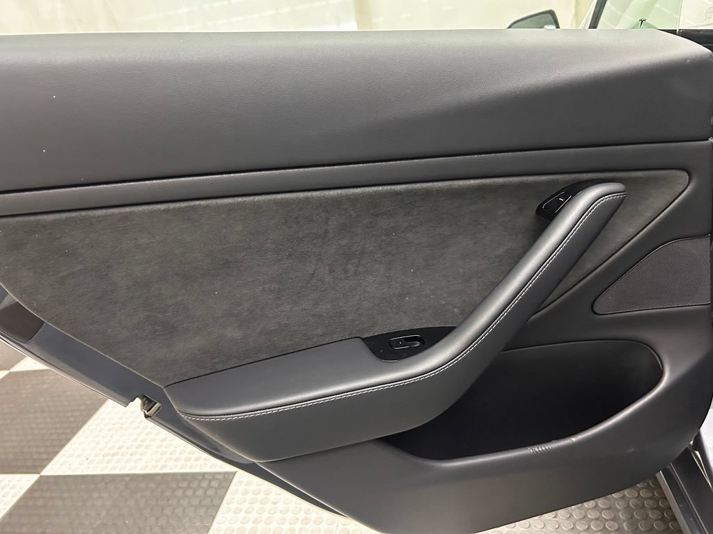 Used 2019 Tesla Model 3 Performance AWD/4WD image 13