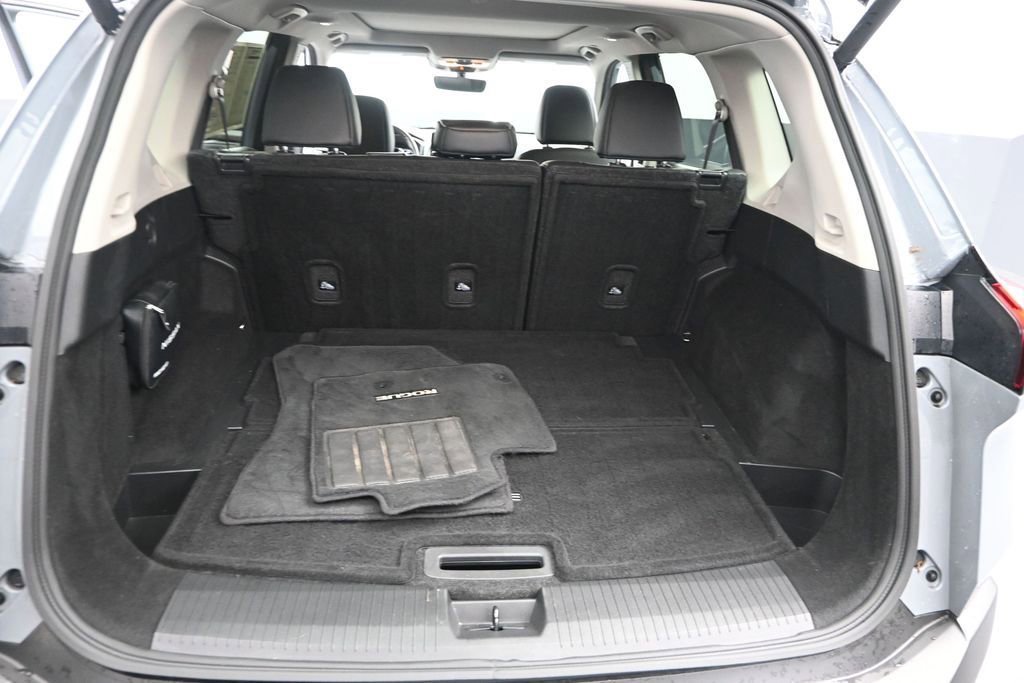 Used 2023 Nissan Rogue SL w/ SL Premium Package AWD/4WD image 11