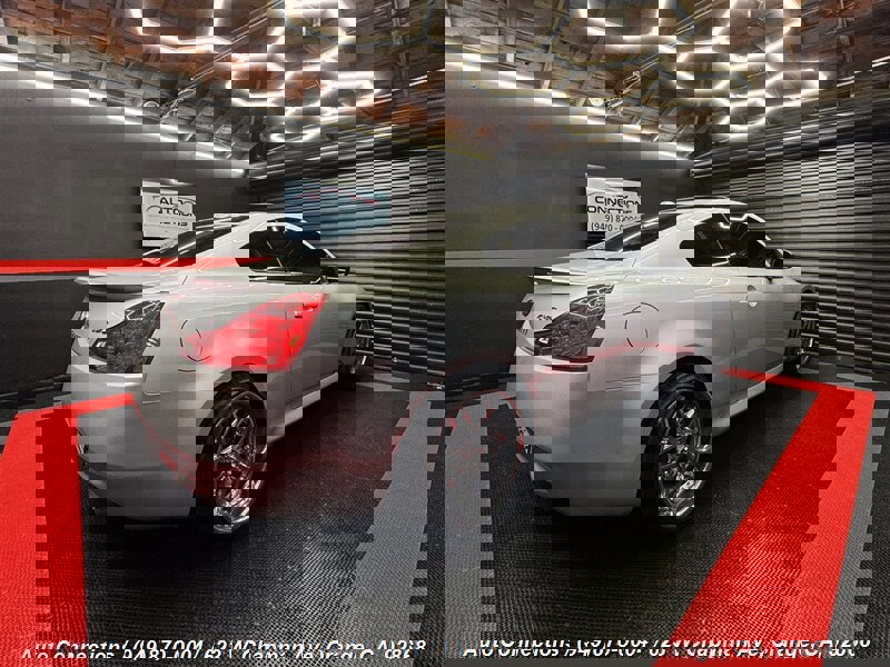 Used 2009 INFINITI G37 Journey w/ Premium Pkg image 3