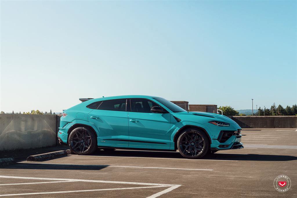 Used 2024 Lamborghini Urus S AWD/4WD image 16