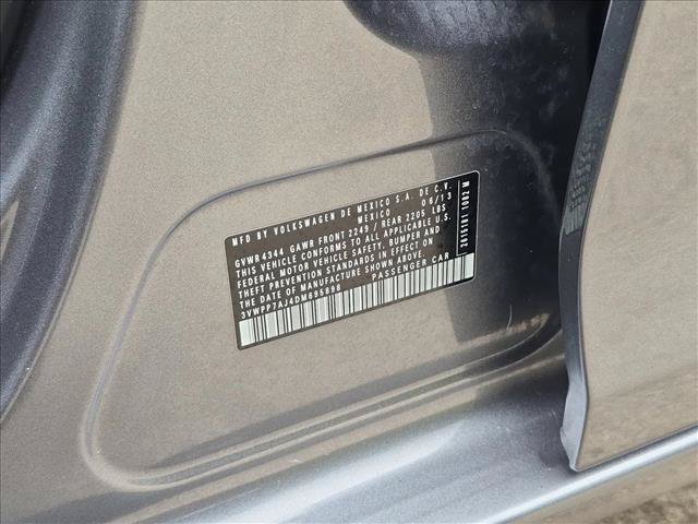 Used 2013 Volkswagen Jetta SE FWD image 28