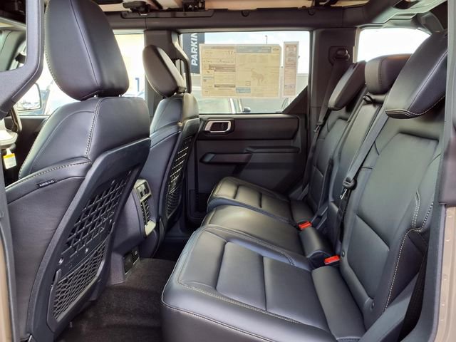 New 2026 Ford Bronco Badlands w/ Sasquatch Package image 8