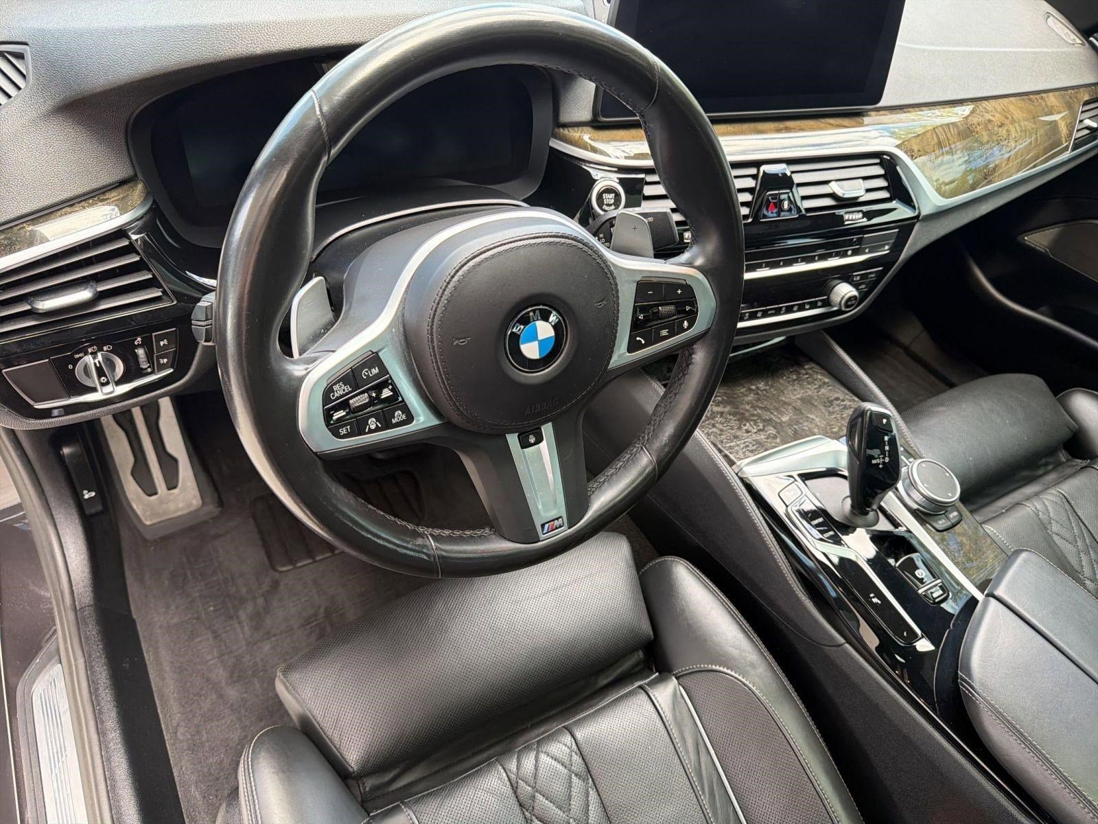 Certified 2022 BMW 540i w/ M Sport Package RWD image 4