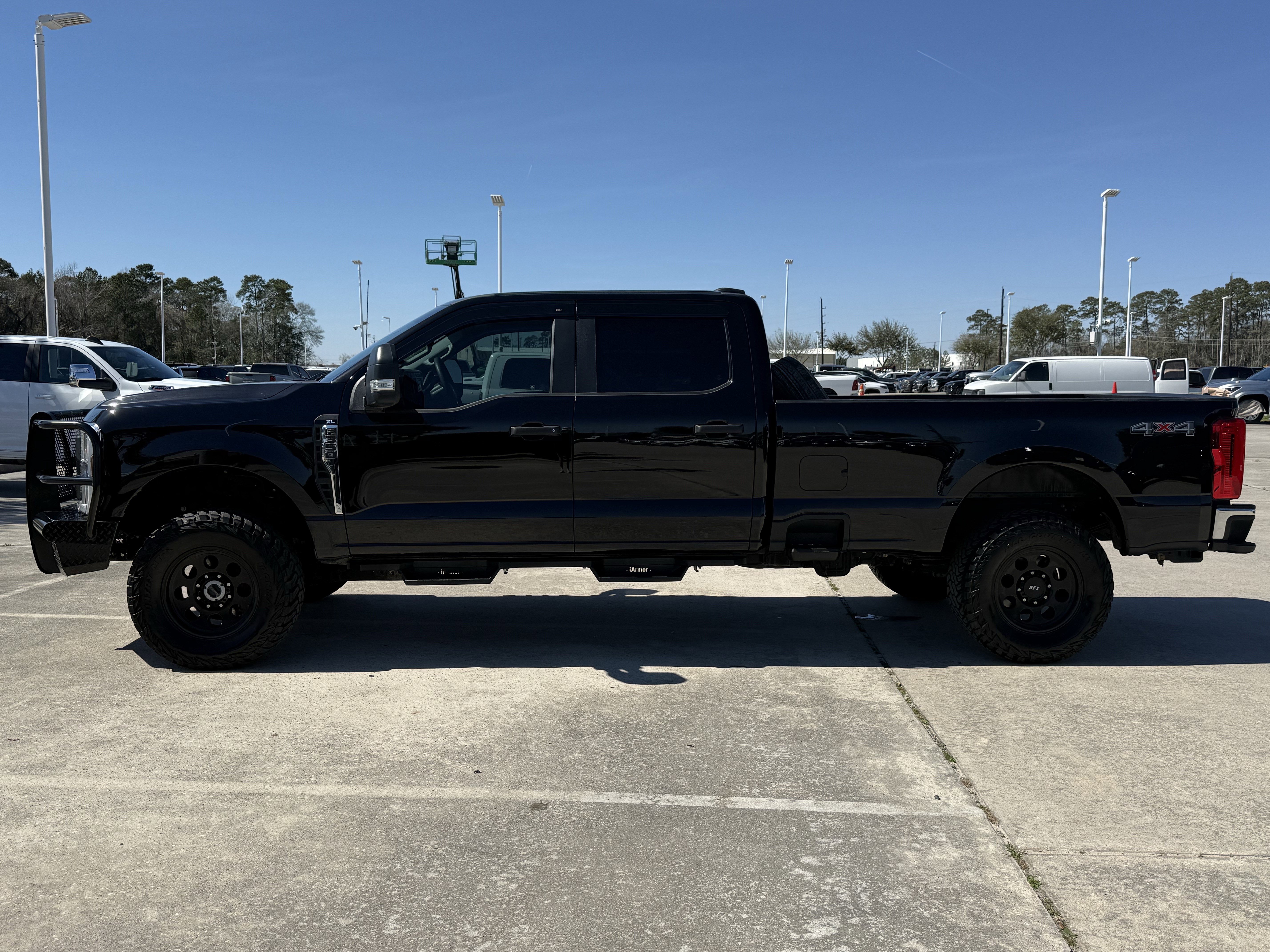 Used 2024 Ford F350 XL w/ XL Chrome Package image 9