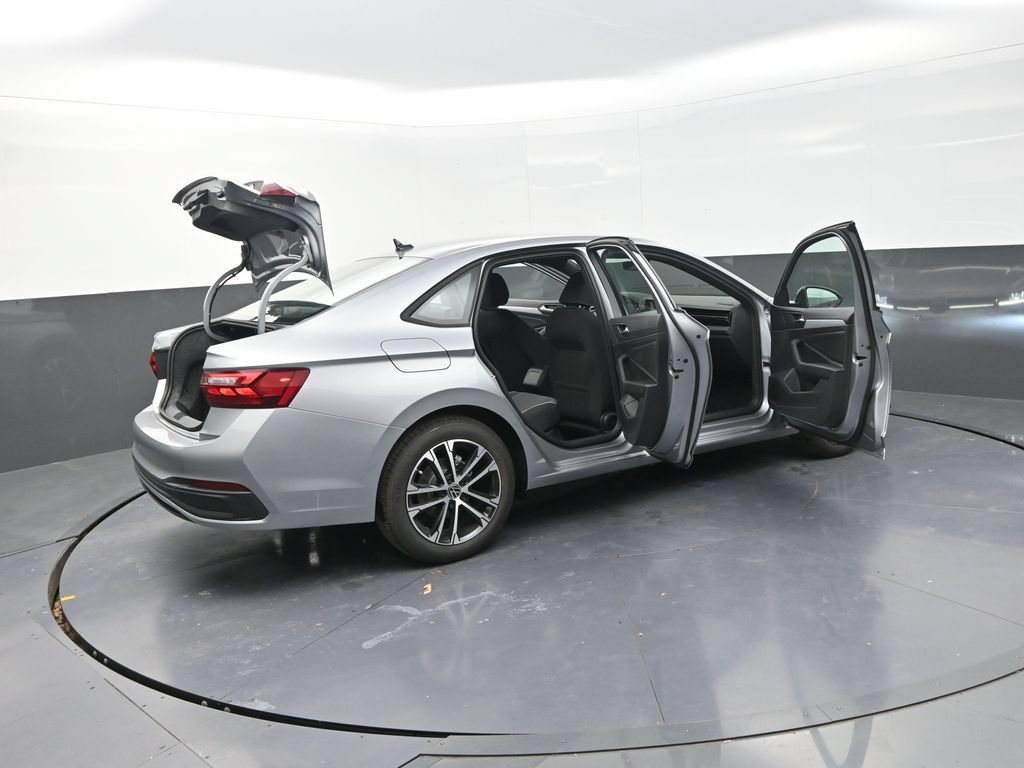 New 2026 Volkswagen Jetta Sport FWD image 35