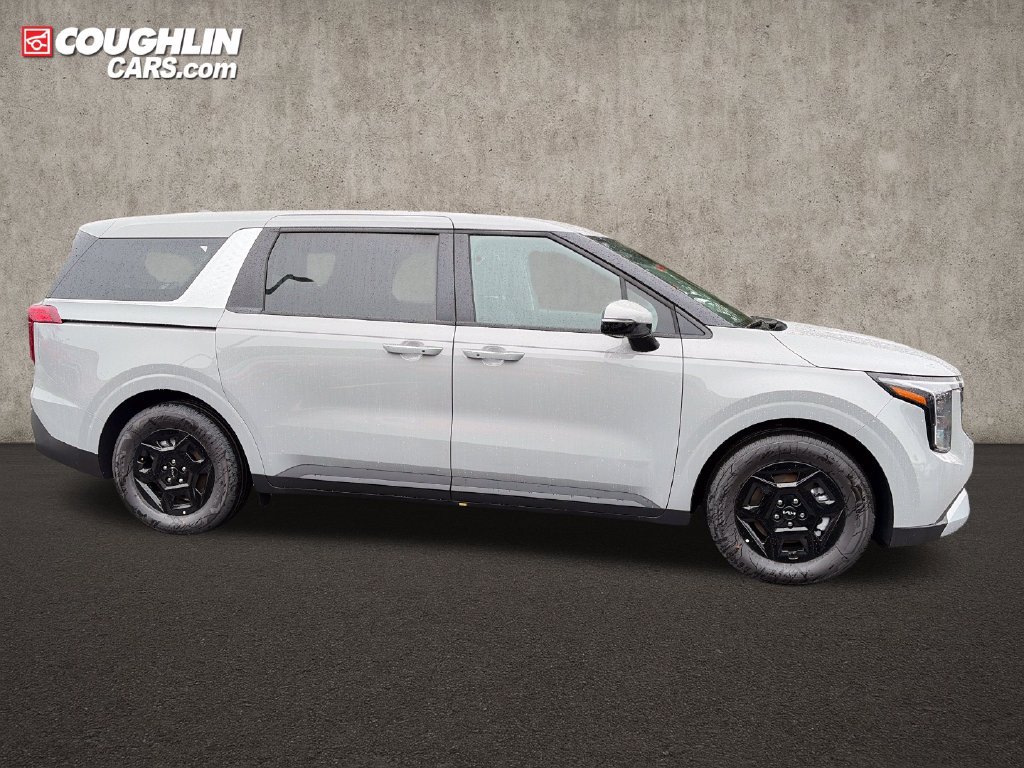 New 2027 Kia Carnival FWD image 9