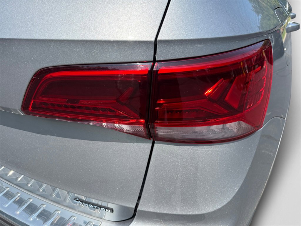 Used 2022 Volkswagen Taos SEL image 21